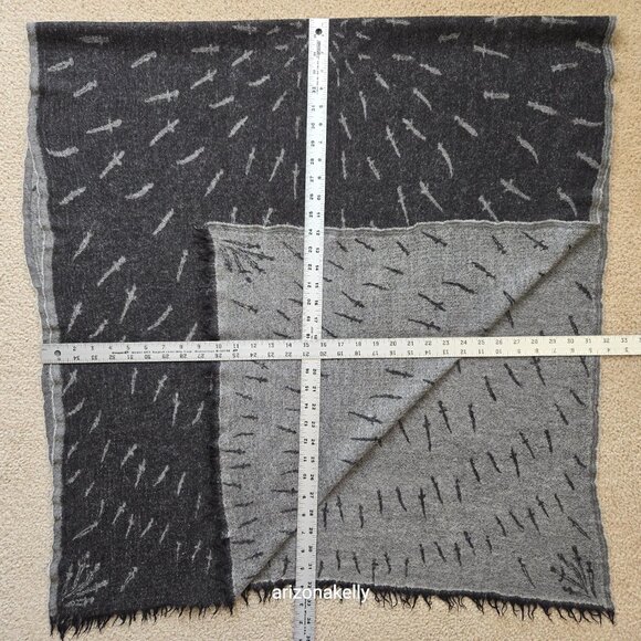 rag & bone Wool Dagger Scarf Reversible Black and Grey - Picture 3 of 13